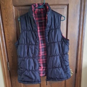 Merona Black Puffer Vest